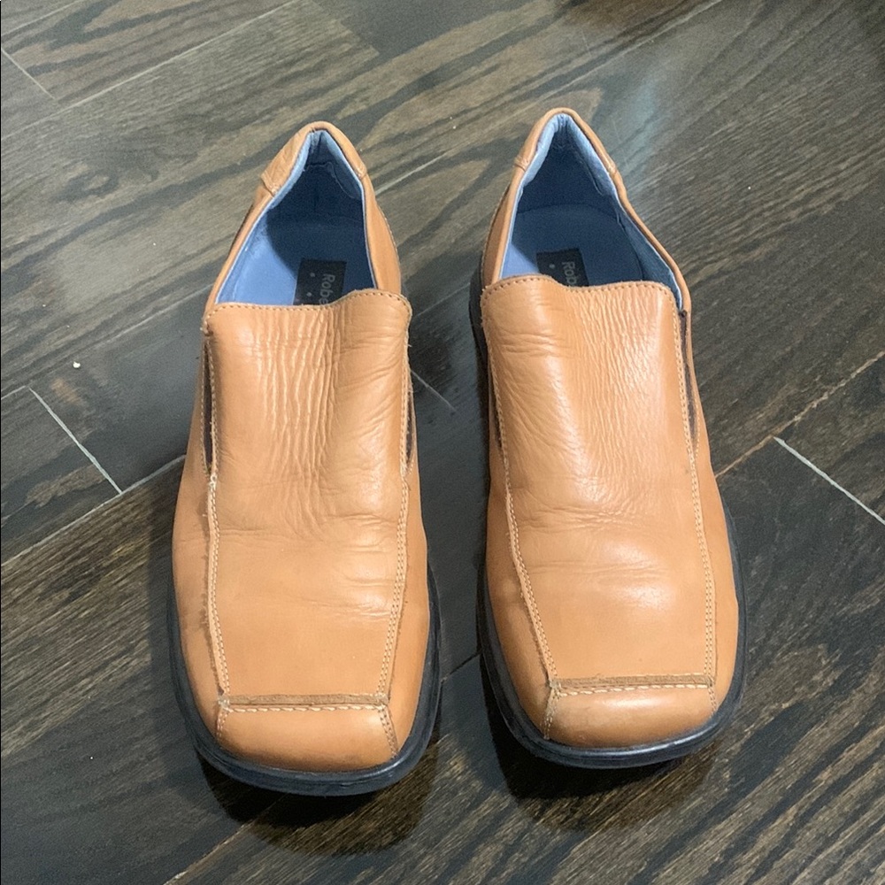 Robert Wayne Men's Tan Leather Slip-On Shoes